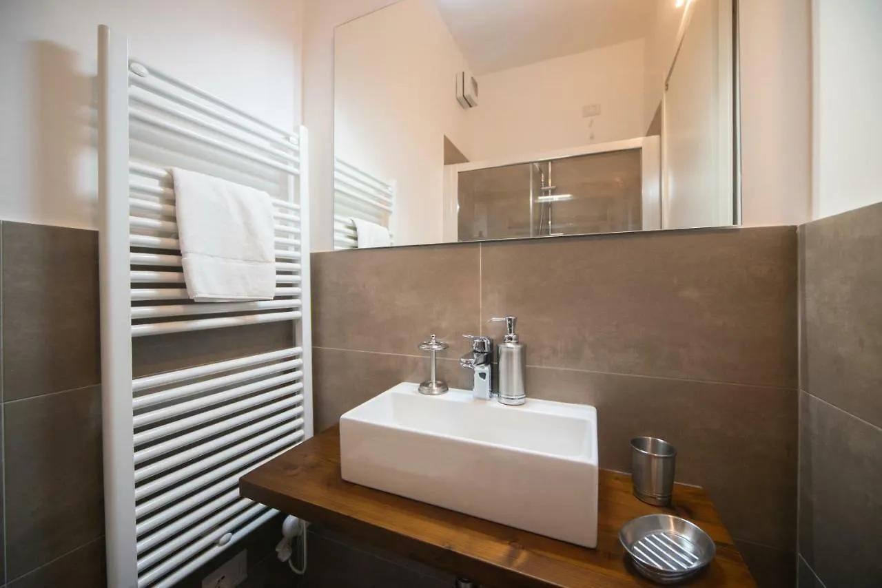 Casa Stazione Hotel Verona Vendégház