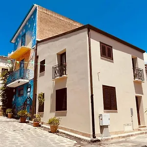  Maison d'hôtes L'angolo In Centro Italie